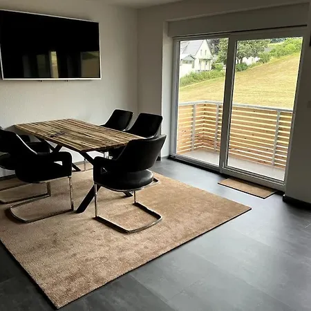 アパート Ferienwohnung In *