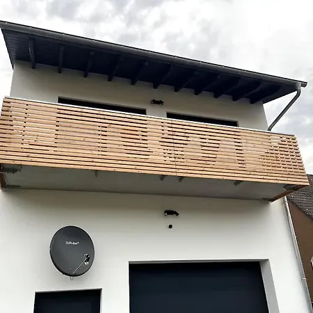 Ferienwohnung In アパート